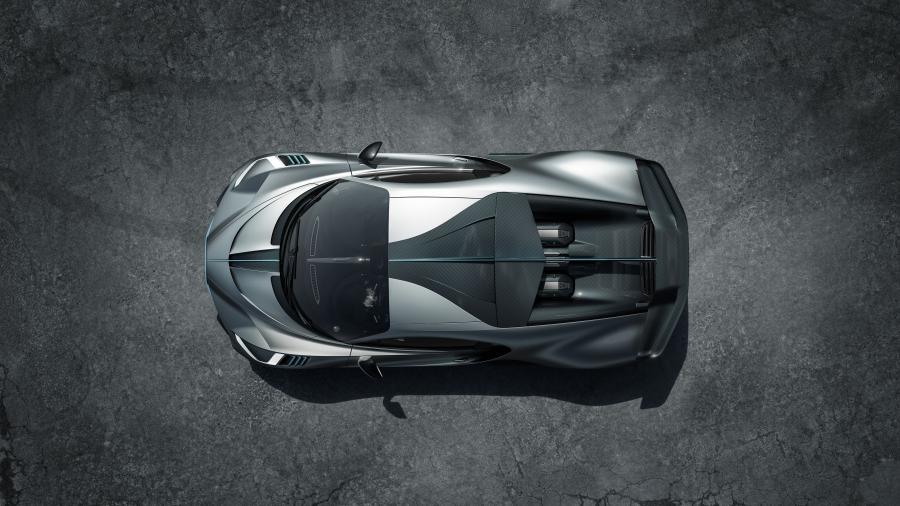  Bugatti Divo 2018 года  (фото 7 из 46)